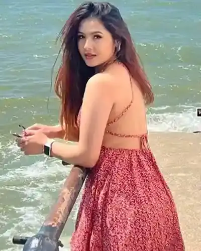 Call Girls in Amgaon