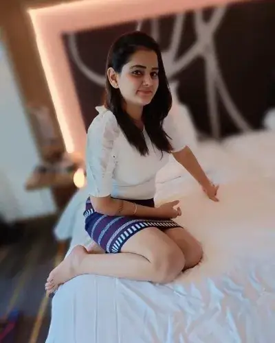 Escort Service In Amgaon